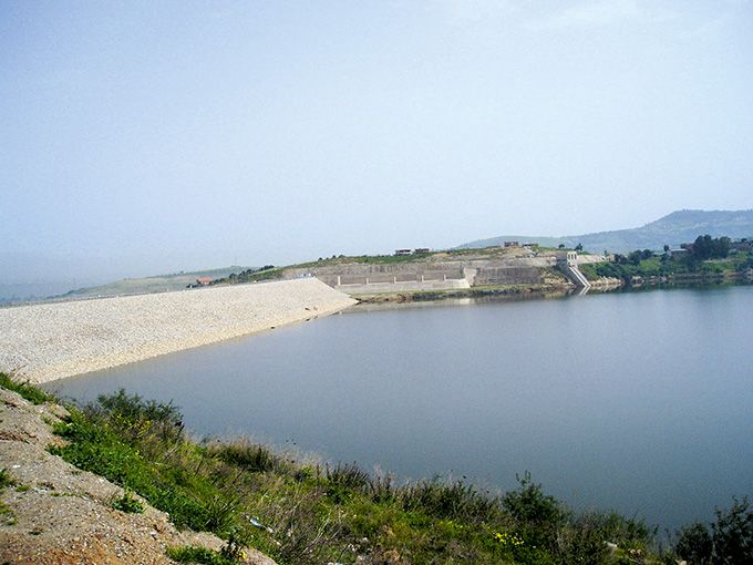 Le barrage de Taksebt à Tizi Ouzou. Photo : DR