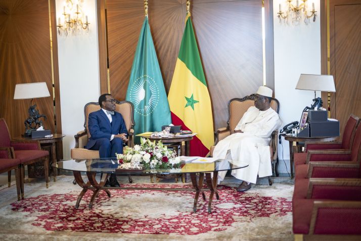 Le Président de la Banque africaine de développement, Akinwumi Adesina et S.E. Macky Sall, président de la République du Sénégal. Source : BAD.