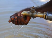 Désormais, le prélèvement des eaux du domaine public est soumis à condition. © Africa/Adobe Stock